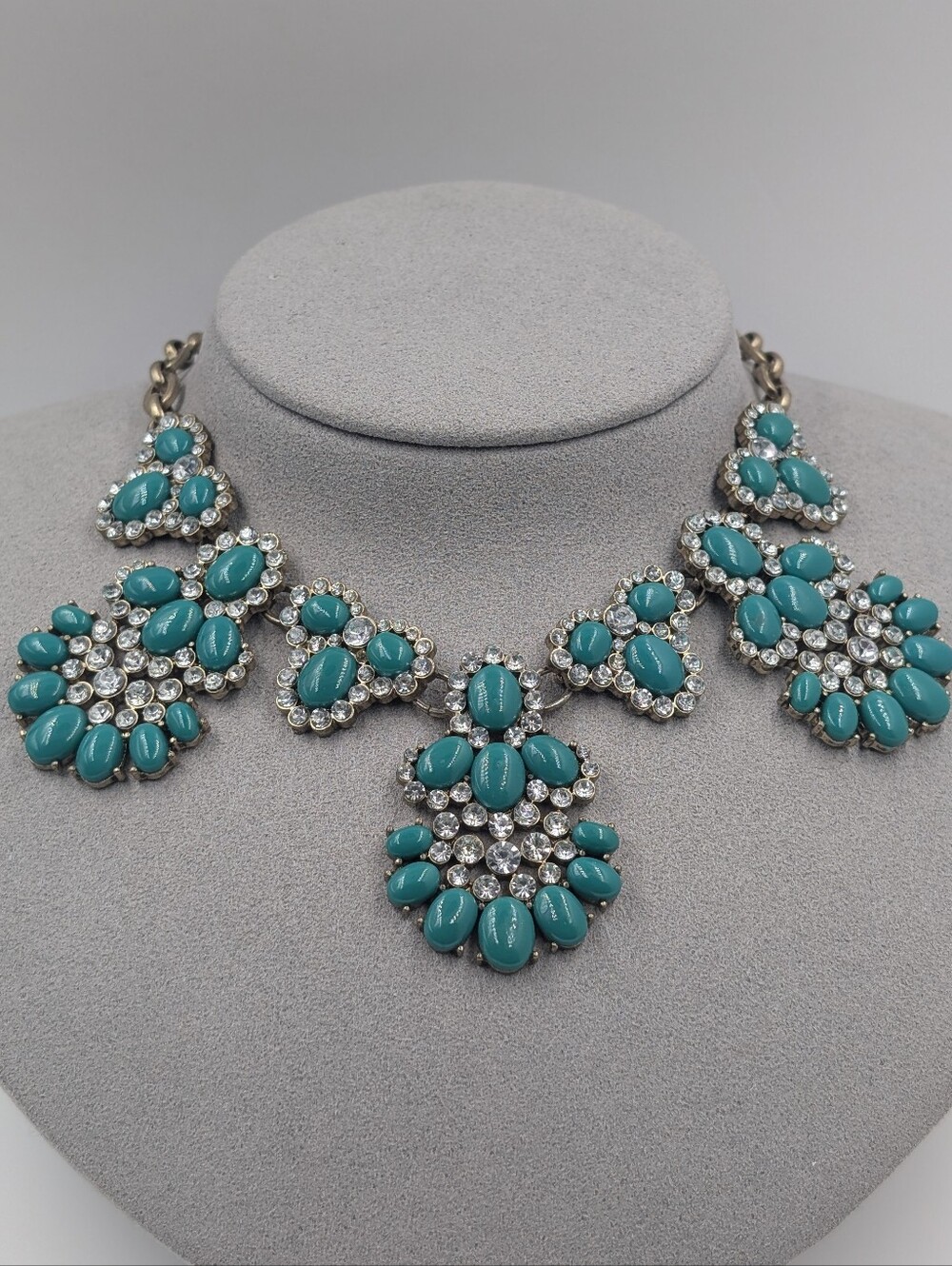 Signed J. Crew Crystal Chandelier Bib Statement Necklace Teal Turquoise 0507